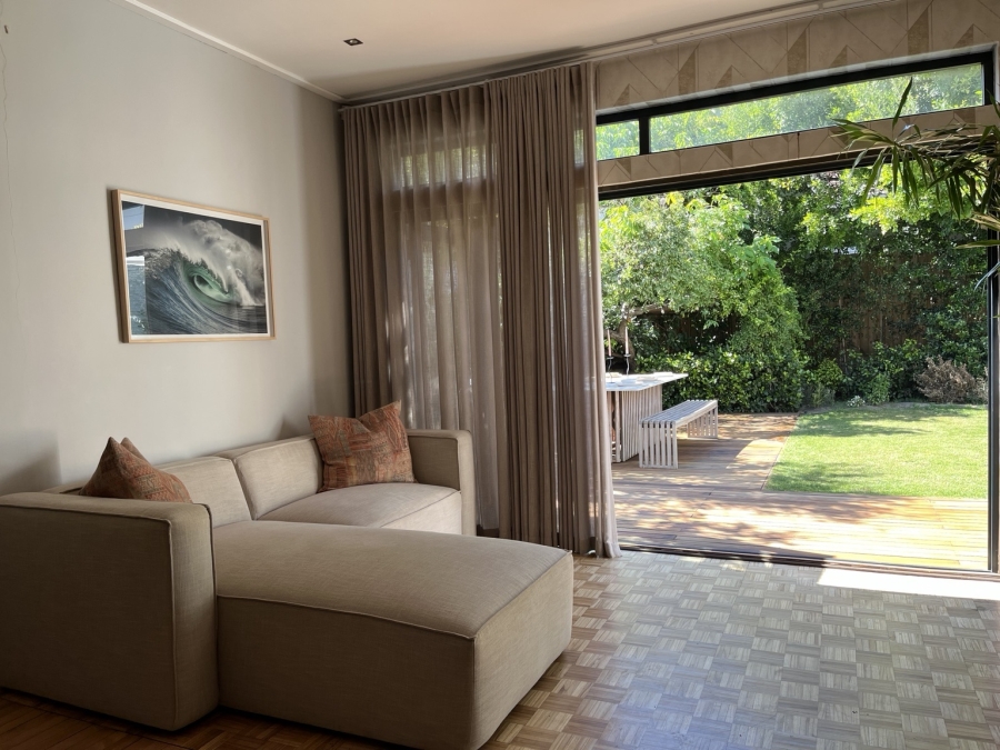 To Let 2 Bedroom Property for Rent in Oranjezicht Western Cape